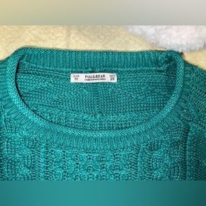 Crewneck turquoise sweater